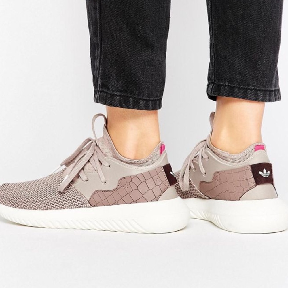 adidas Originals Dusky Purple Sneakers